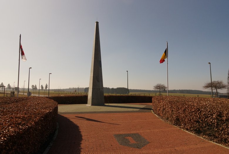 MEMORIAL 1ST INFANTRY DIVSION BUTGENBACH