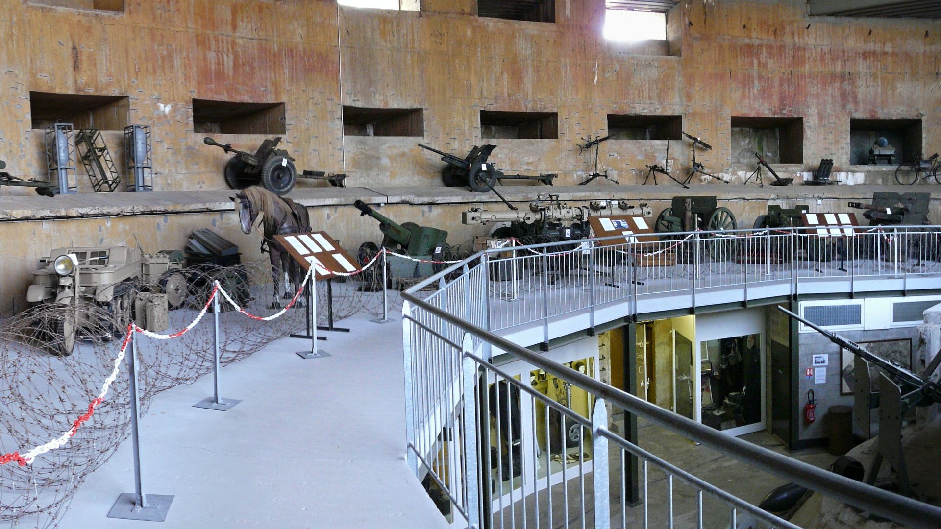 Batterie Todt Museum inside view.