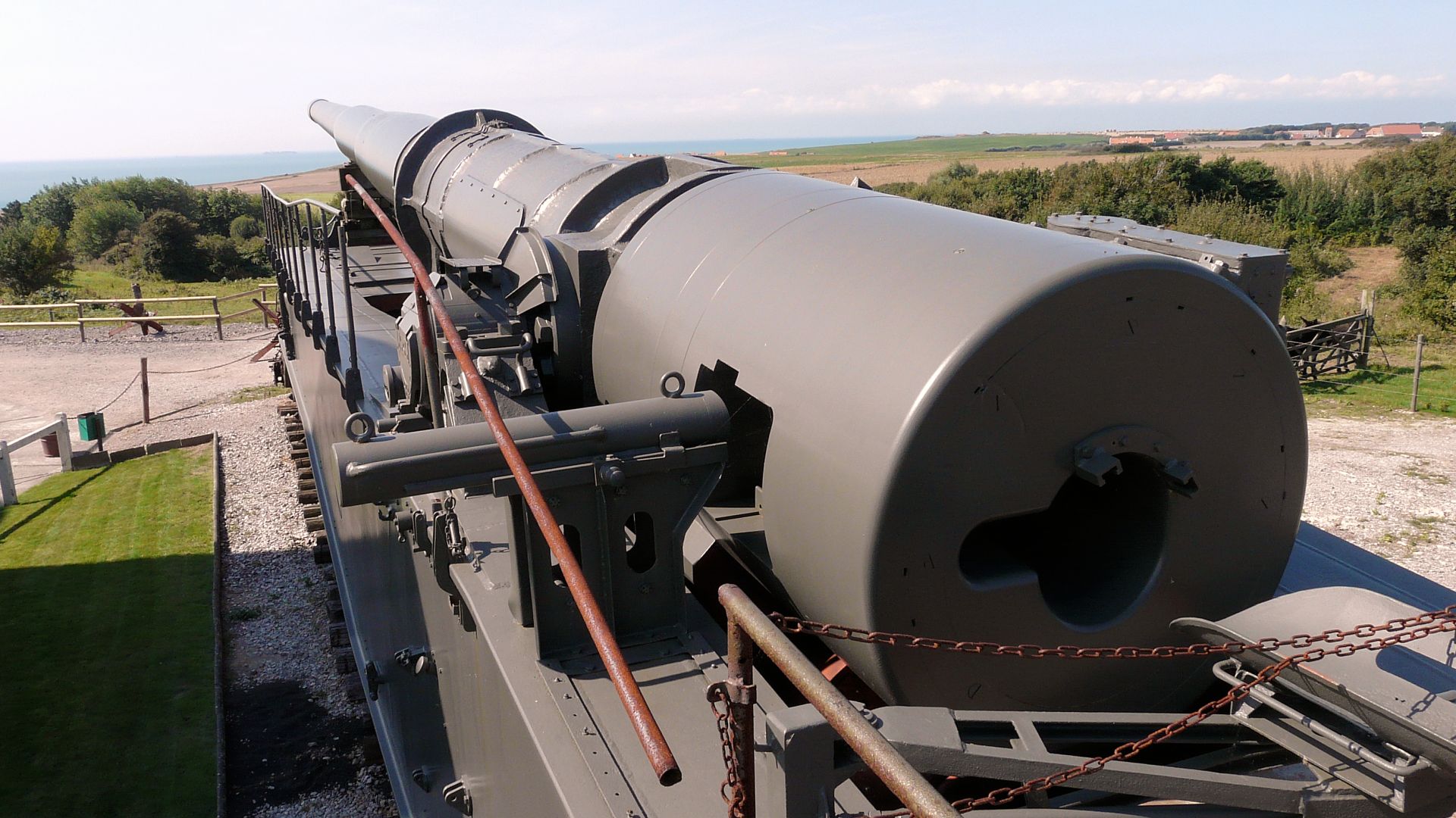 Batterie Todt Museum railway gun K5.