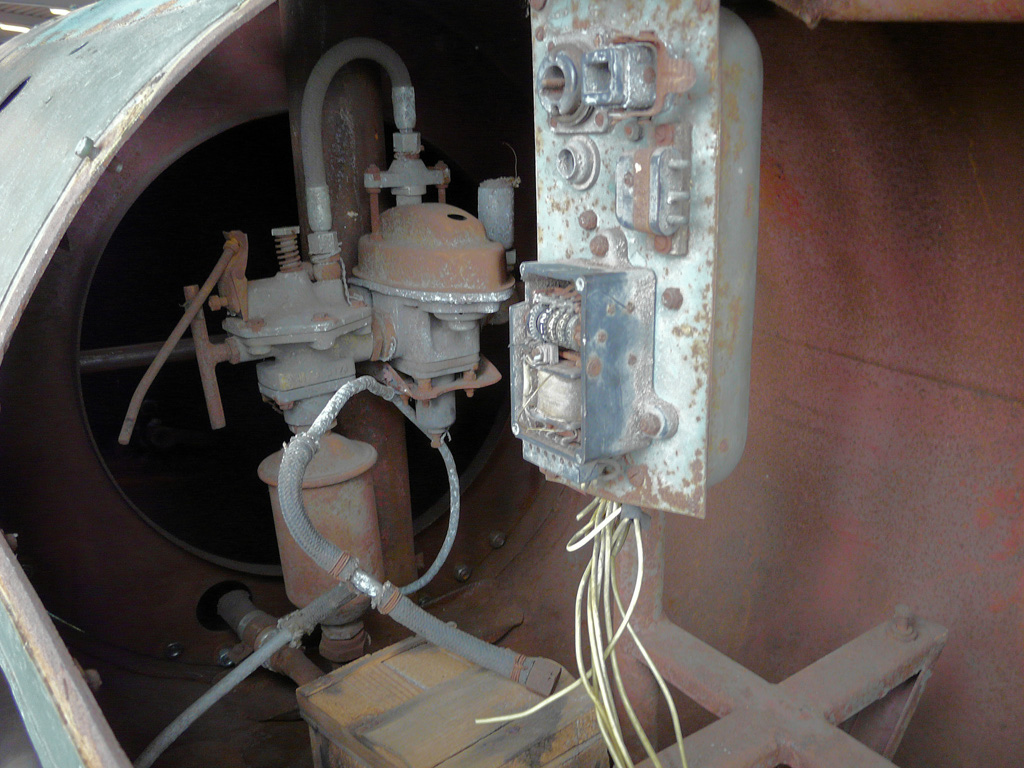 Close-up of the fuel pump, filter and veeder-type counter mechanism which is actuated by the air-log.