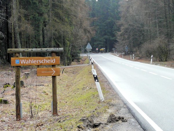 WAHLERSCHEID CROSSROADS