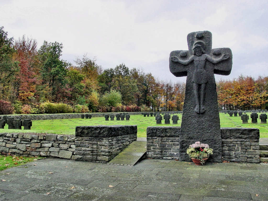 Ehrenfriedhof Vossenack